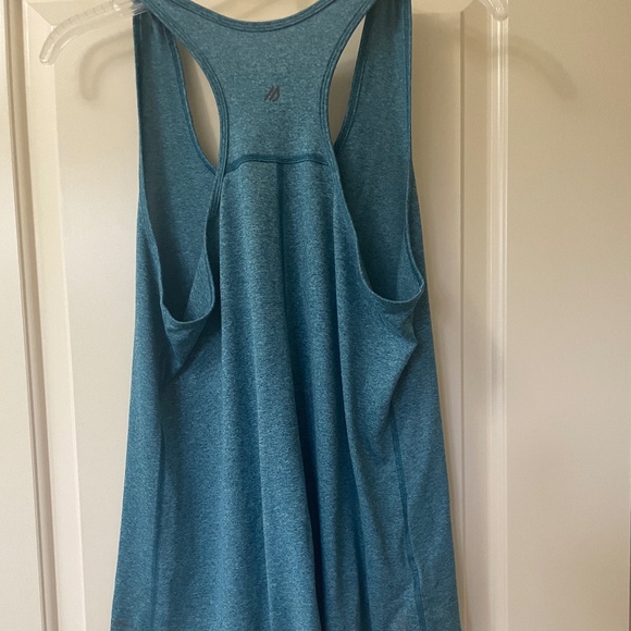 Eddie Bauer Activewear Lightweight Tank 100% Polyester Size Large - Picture 4 of 4